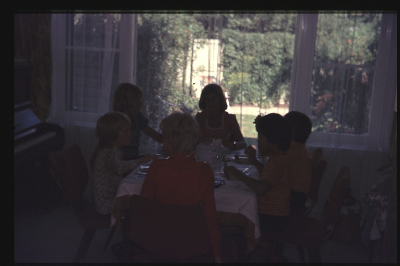 17.Delft aug 1975 Brigitte,Marion,Marius,Peter,San,Peter.JPG